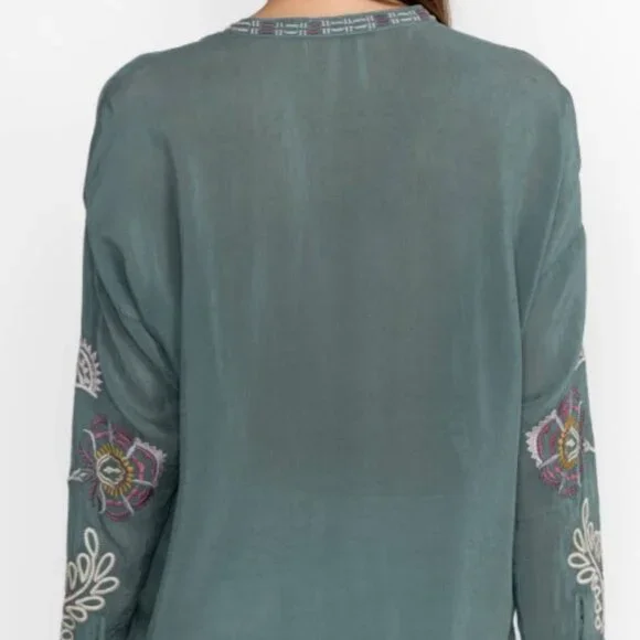 Johnny Was SLIM AUDREY TUNIC - Picture 4 of 5